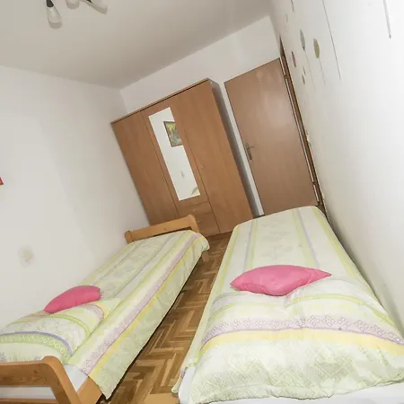 Ana 3 Apartment *